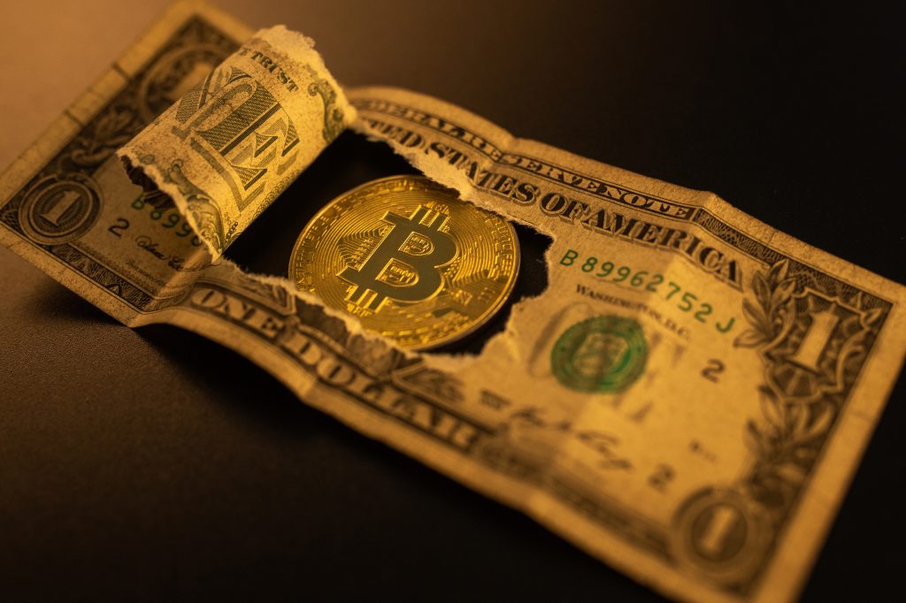 dollar over gold bitcoin
